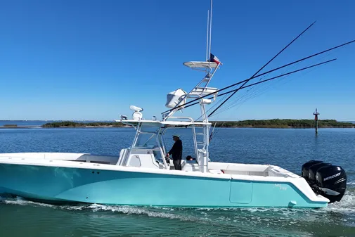 SeaVee 39B Center Console image