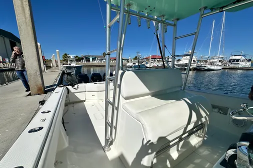 SeaVee 39B Center Console image