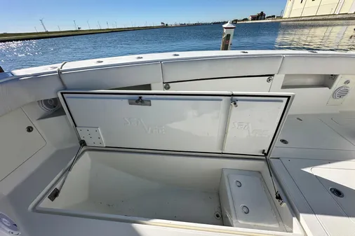 SeaVee 39B Center Console image