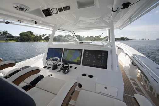 Yellowfin 54-OFFSHORE image