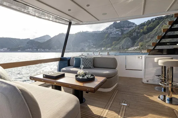 Azimut MAGELLANO-60 image