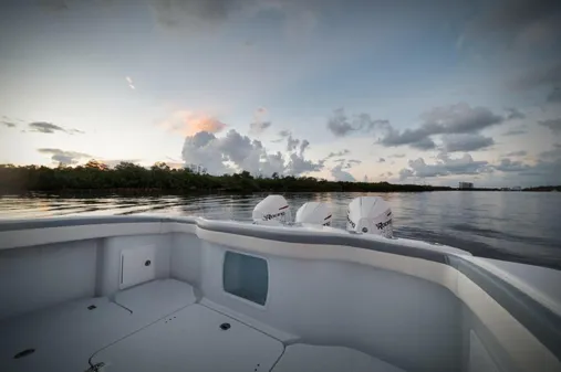 Yellowfin 42-OFFSHORE image