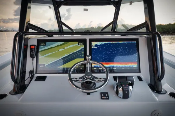 Yellowfin 42-OFFSHORE image