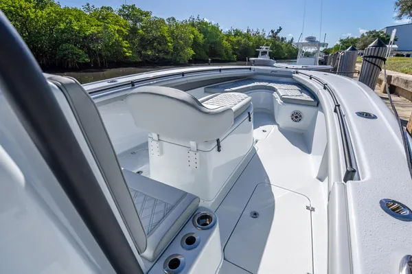 Yellowfin 36-OFFSHORE image