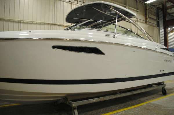 COBALT BOATS R35 - main image