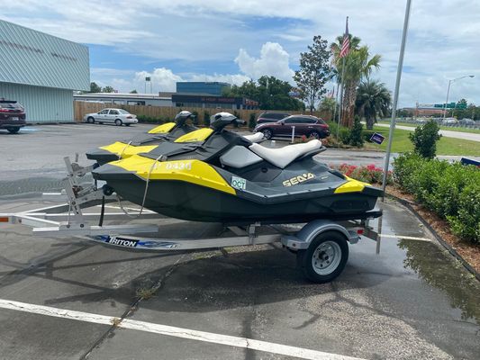 Sea-doo SPARK-2UP - main image