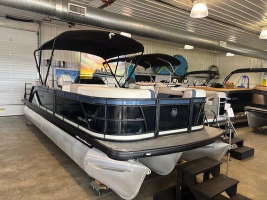 Godfrey SWEETWATER-2286QS-QUAD-SEATING-FULL-TRITOON - main image