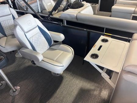 Godfrey SWEETWATER-2286QS-QUAD-SEATING-FULL-TRITOON image