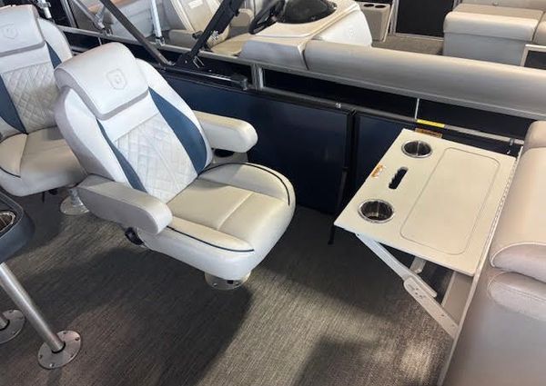 Godfrey SWEETWATER-2286QS-QUAD-SEATING-FULL-TRITOON image