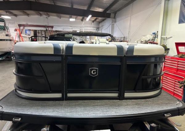 Godfrey SWEETWATER-2286QS-QUAD-SEATING-FULL-TRITOON image