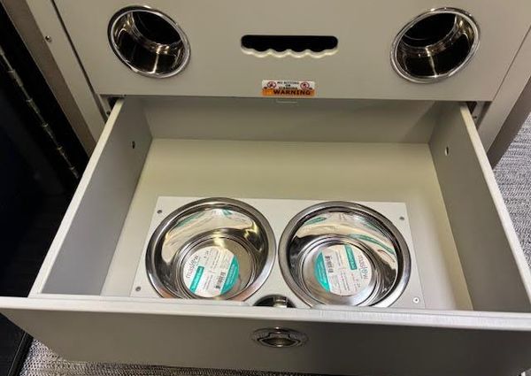 Godfrey SWEETWATER-2286QS-QUAD-SEATING-FULL-TRITOON image