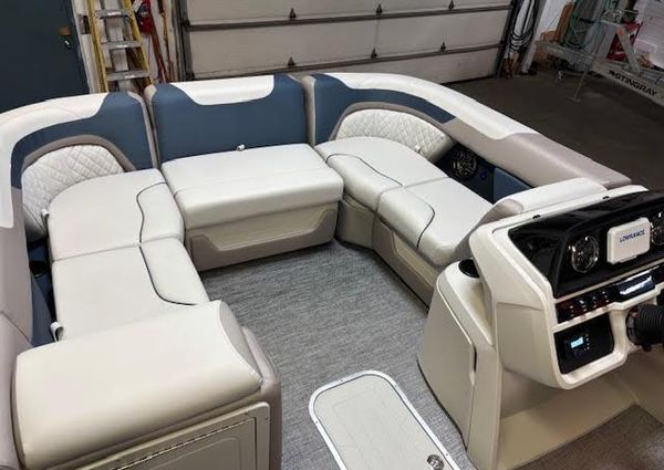 Godfrey SWEETWATER-2286QS-QUAD-SEATING-FULL-TRITOON image