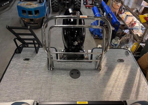 Godfrey SWEETWATER-2286QS-QUAD-SEATING-FULL-TRITOON image