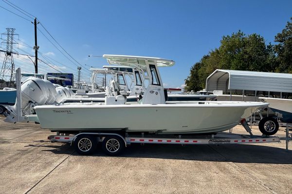 Tidewater 2700-CAROLINA-BAY - main image