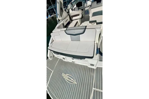 Chaparral 347 SSX image