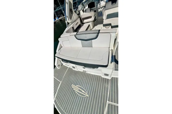 Chaparral 347 SSX image