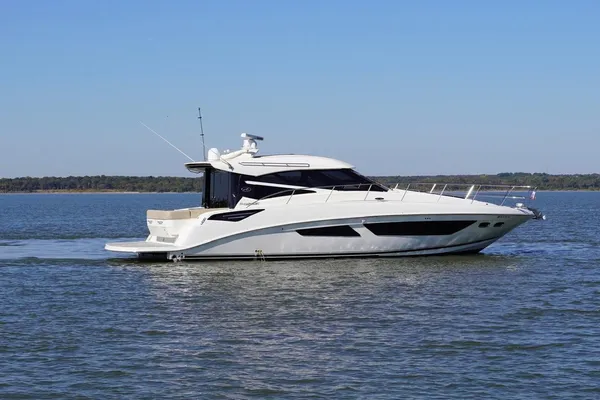 Sea Ray 470 Sundancer image