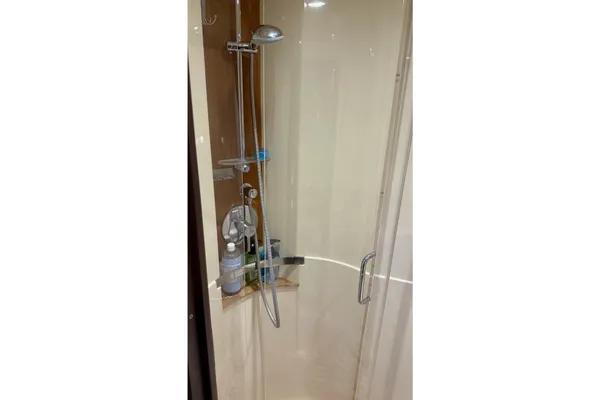 Sea Ray 470 Sundancer image