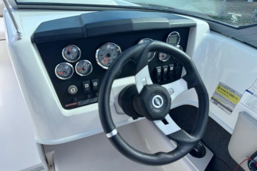 Chaparral 186-SSI image