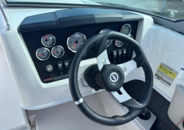 Chaparral 186-SSI image