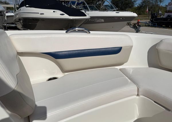 Chaparral 186-SSI image