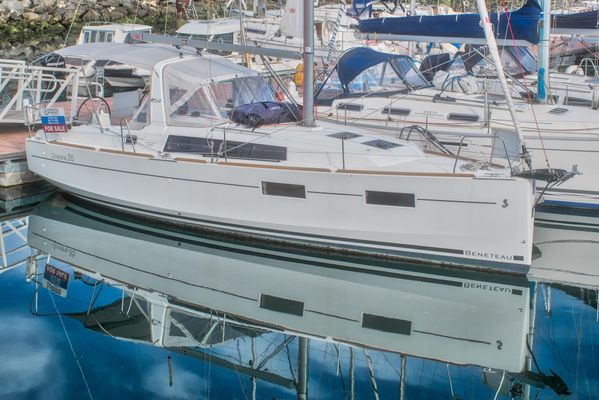 Beneteau OCEANIS-35 - main image