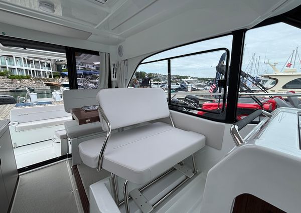 Beneteau ANTARES-9 image