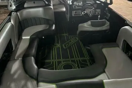 MB B52 21Classic image