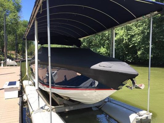 COBALT BOATS 302 - main image