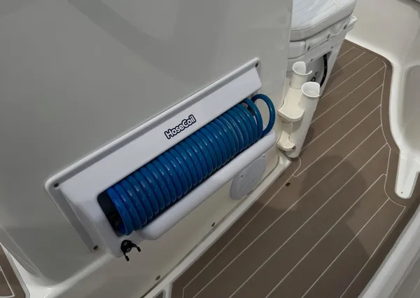 Boston-whaler 190-NANTUCKET image