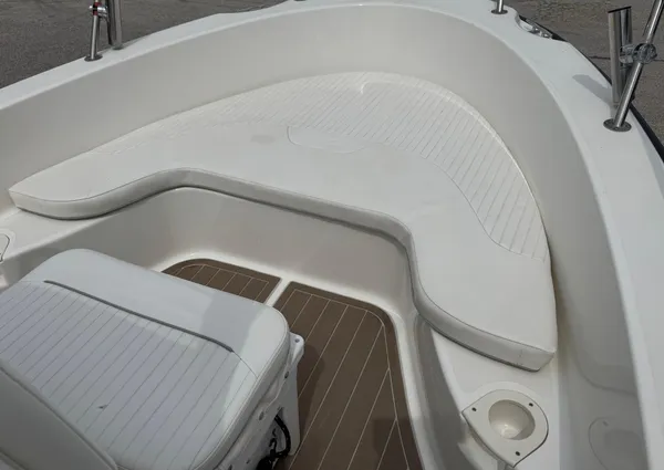 Boston-whaler 190-NANTUCKET image