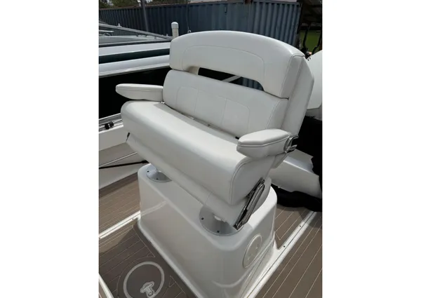 Boston-whaler 190-NANTUCKET image