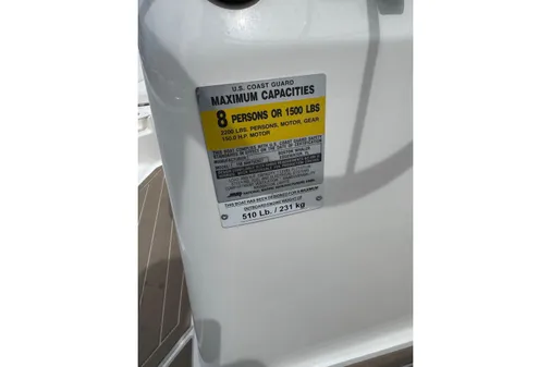 Boston-whaler 190-NANTUCKET image