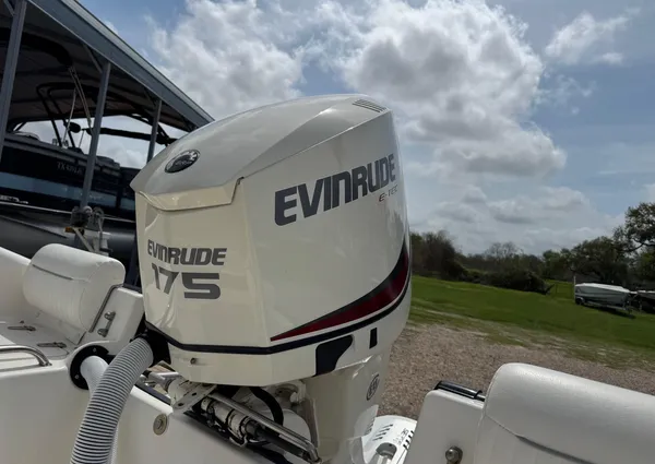 Boston-whaler 190-NANTUCKET image
