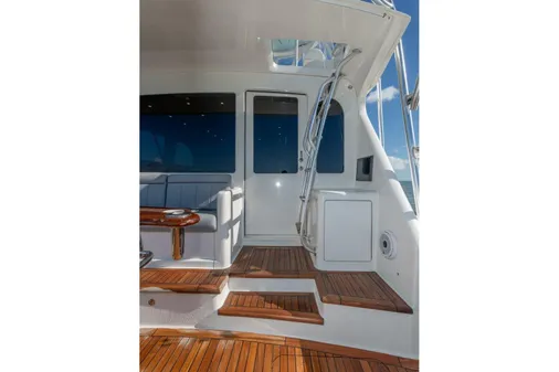 Viking 50 Convertible image