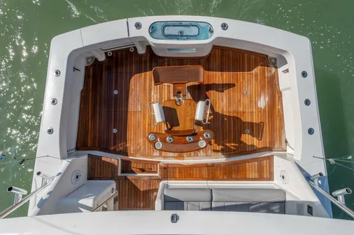 Viking 50 Convertible image