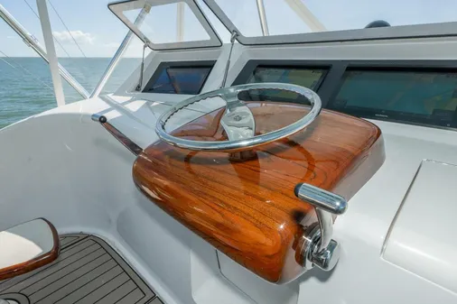 Viking 50 Convertible image