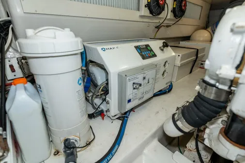 Viking 50 Convertible image