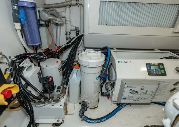 Viking 50 Convertible image