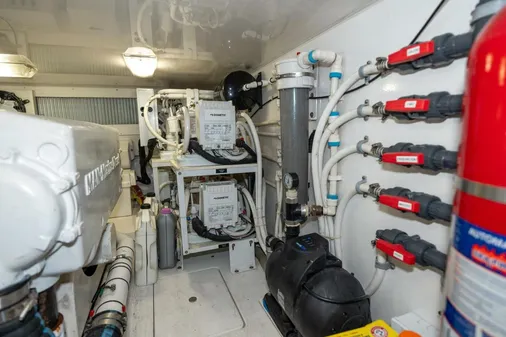 Viking 50 Convertible image