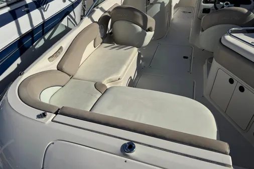 Sea-ray 240-SUNDECK image
