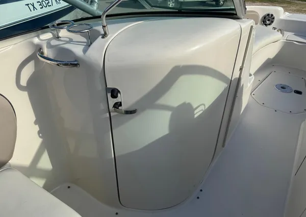 Sea-ray 240-SUNDECK image