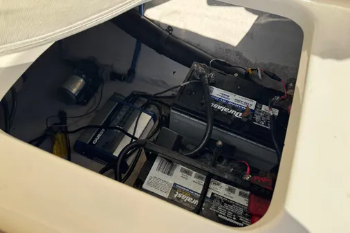 Sea-ray 240-SUNDECK image