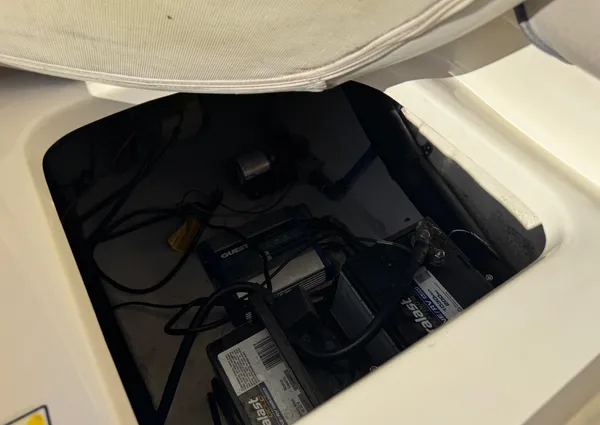 Sea-ray 240-SUNDECK image