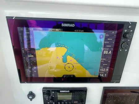 Invincible 33 CAT image