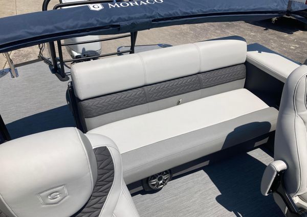 Godfrey MONACO-255QSB-QUAD-SEAT-TRIPLETOON image