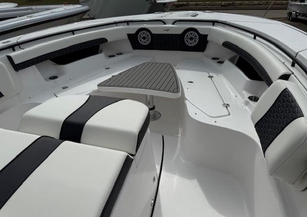 Tidewater 320-CC-ADVENTURE image