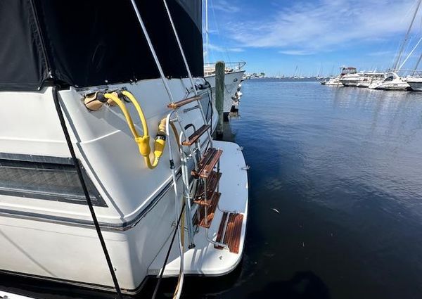 Carver 3807-AFT-CABIN-MOTORYACHT image