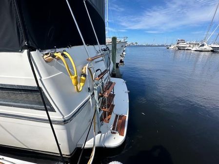 Carver 3807-AFT-CABIN-MOTORYACHT image