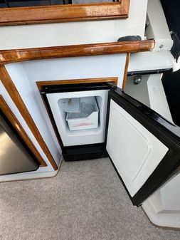 Carver 3807-AFT-CABIN-MOTORYACHT image